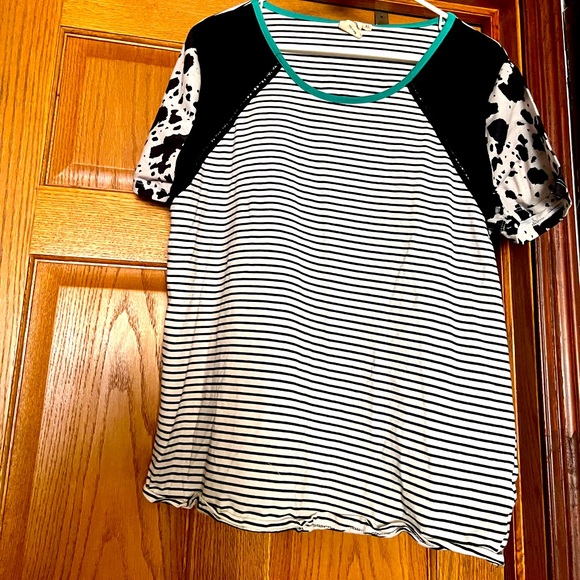 Multi Colored T-Shirt - Picture 1 of 1